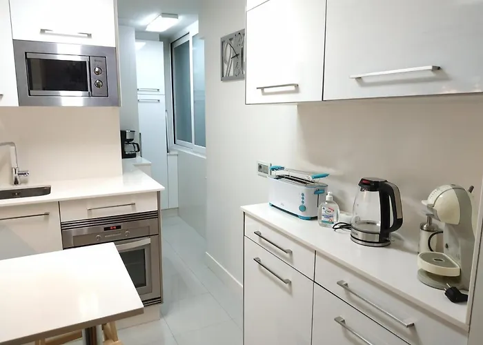 Centro Con Garaje 比戈