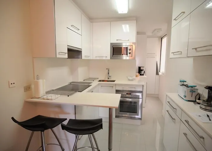 Centro Con Garaje 比戈